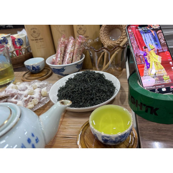 Trà Tân Cương Tôm Nõn - Thượng hạng TC1 Gói 100g