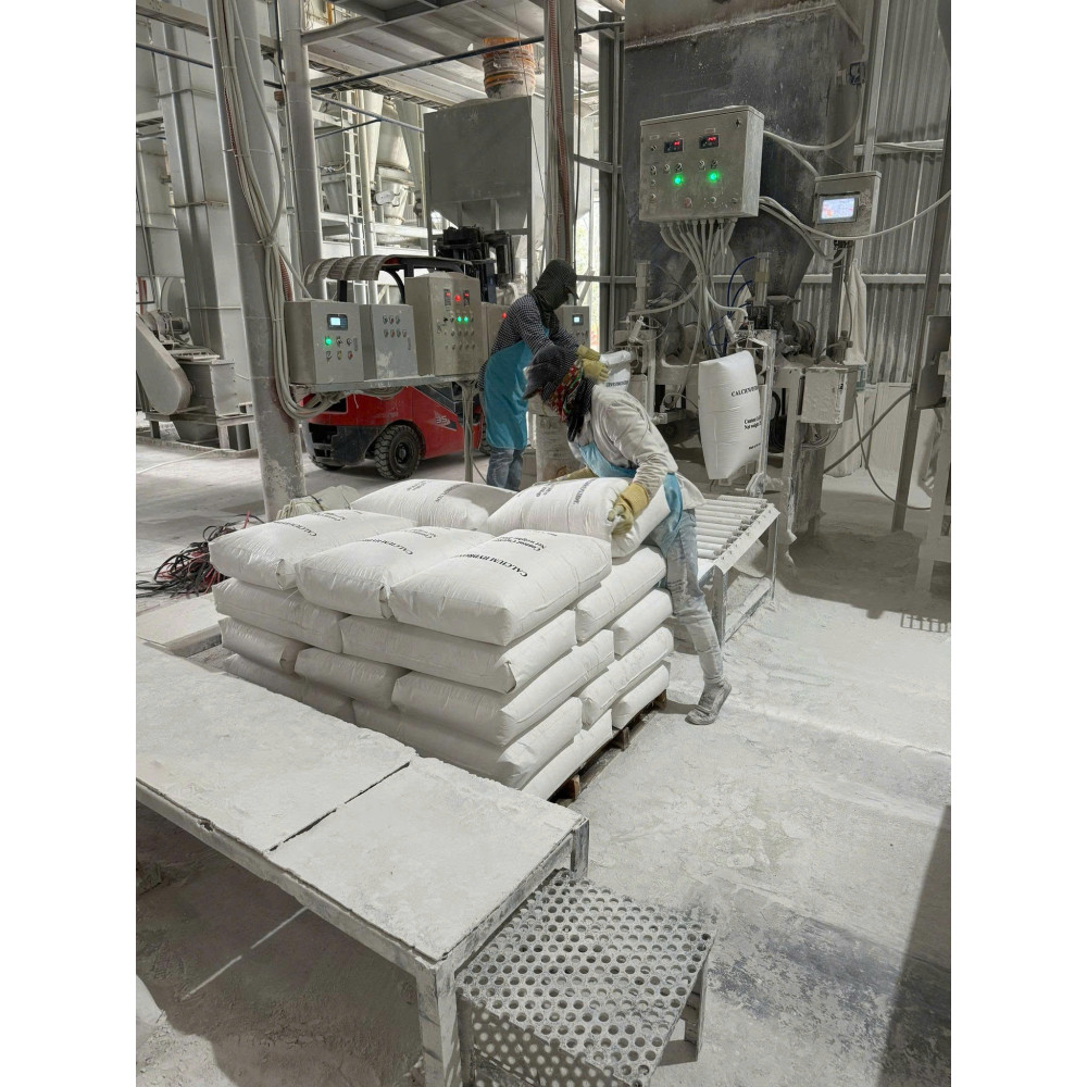 1 bao 30kg Vôi bột nông nghiệp đã qua xử lý dùng để khử chua, diệt nấm bệnh, xử lý giá thể 1 bao 30kg Vôi bột nông nghiệp đã qua xử lý dùng để khử chua, diệt nấm bệnh, xử lý giá thể